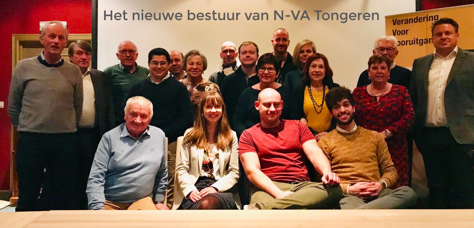 Het nieuwe afdelingsbestuur vvan N-VA Tongeren Het nieuwe afdelingsbestuur vvan N-VA Tongeren